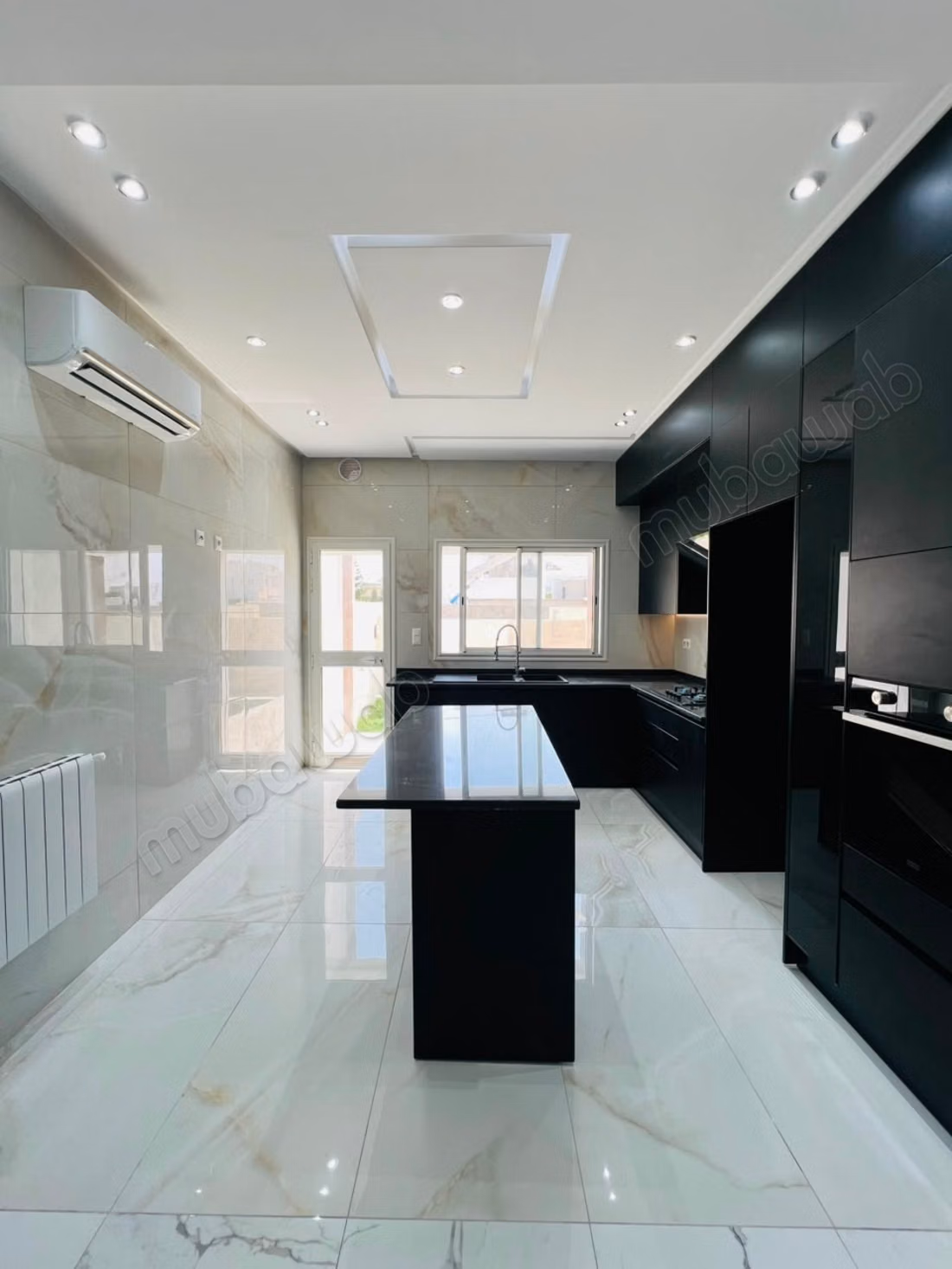 For sale, a direct promoter duplex in Khezama Ouest