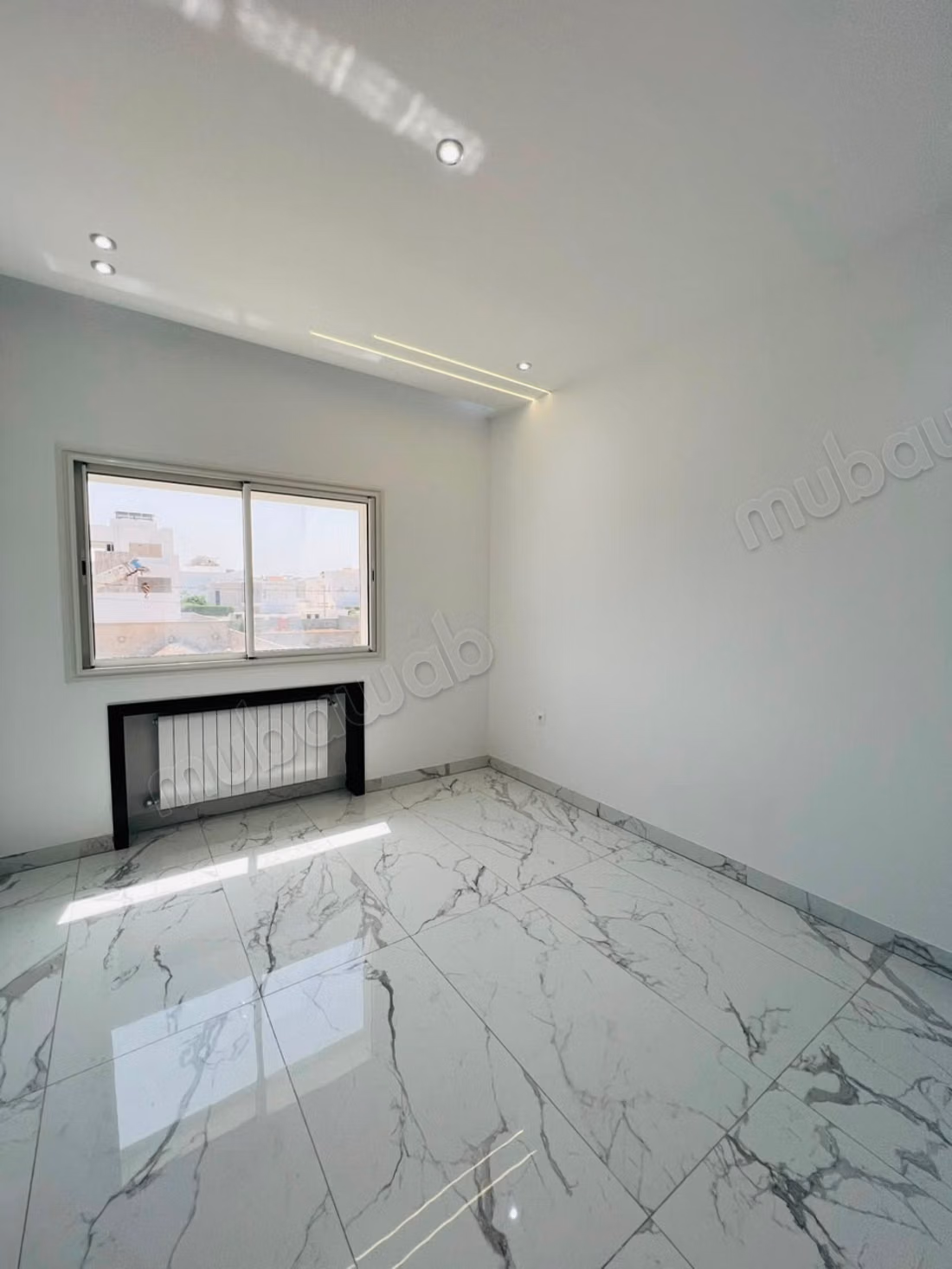 For sale, a direct promoter duplex in Khezama Ouest