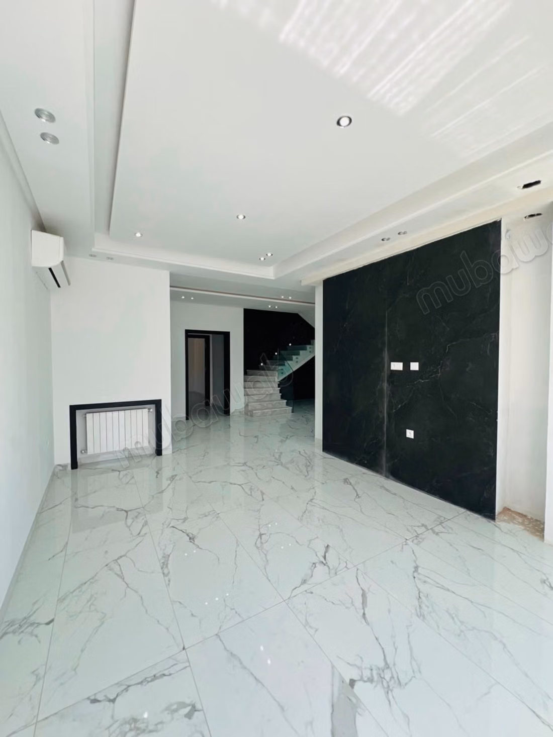 For sale, a direct promoter duplex in Khezama Ouest