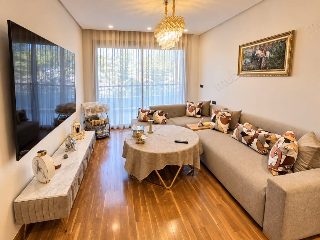 Location appartement vide Californie casablanca