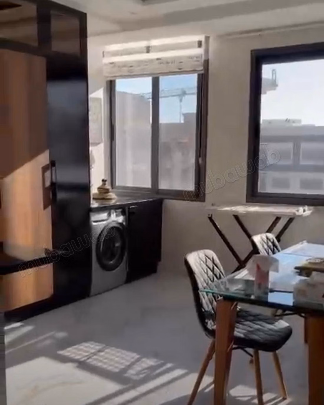 Vend appartement à Roches Noires.
Superficie 106 m².
Bien meublé