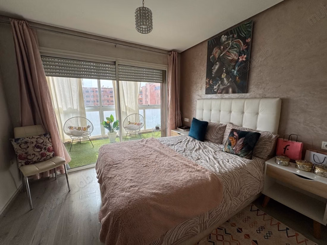 Luminoso Apartamento Amueblado en Alquiler en el Corazón de Guéliz