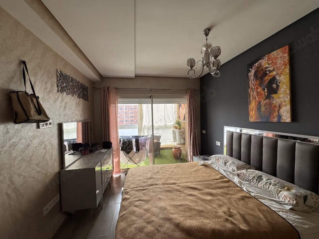 Luminoso Apartamento Amueblado en Alquiler en el Corazón de Guéliz