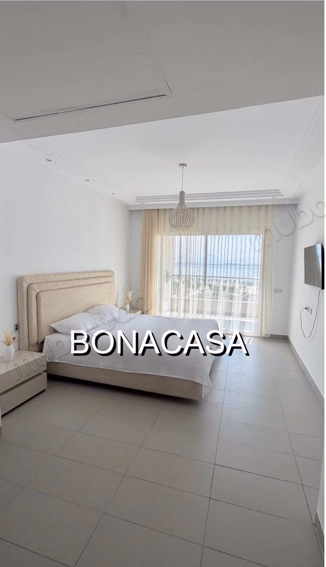Penthouse meublé S4 à louer au cœur des berges du lac2