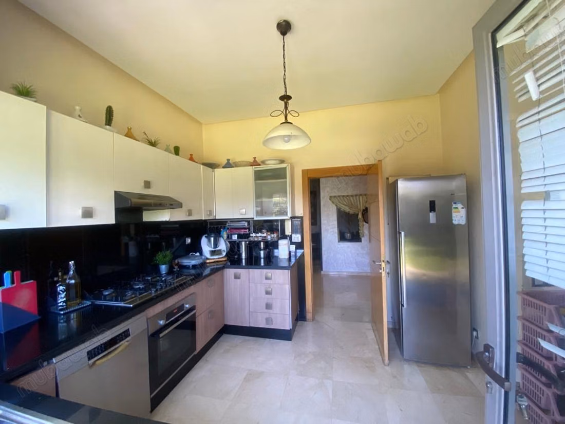 Zeer mooie villa te koop in Dar Bouazza