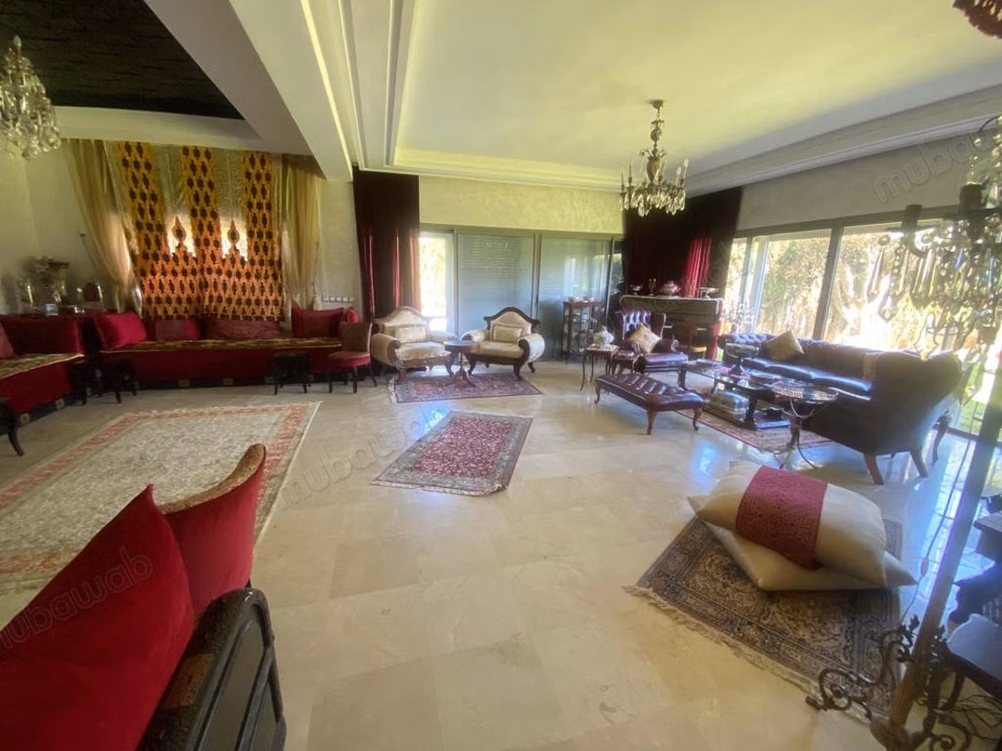 Zeer mooie villa te koop in Dar Bouazza