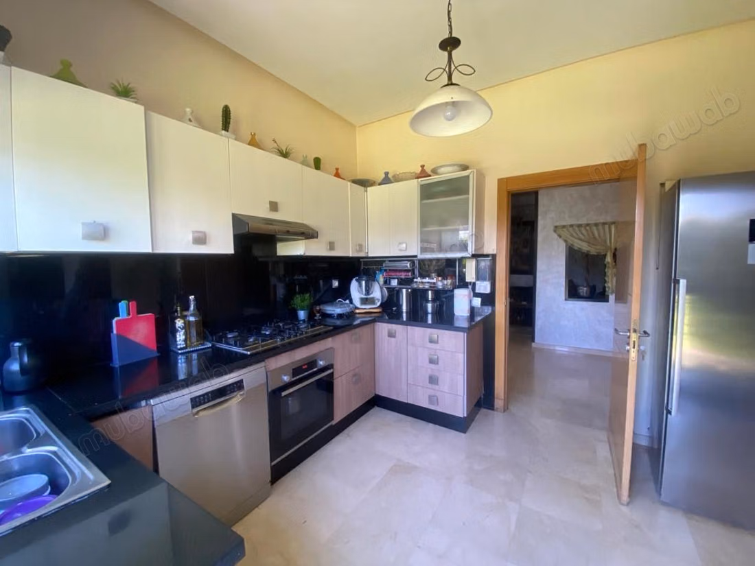Zeer mooie villa te koop in Dar Bouazza