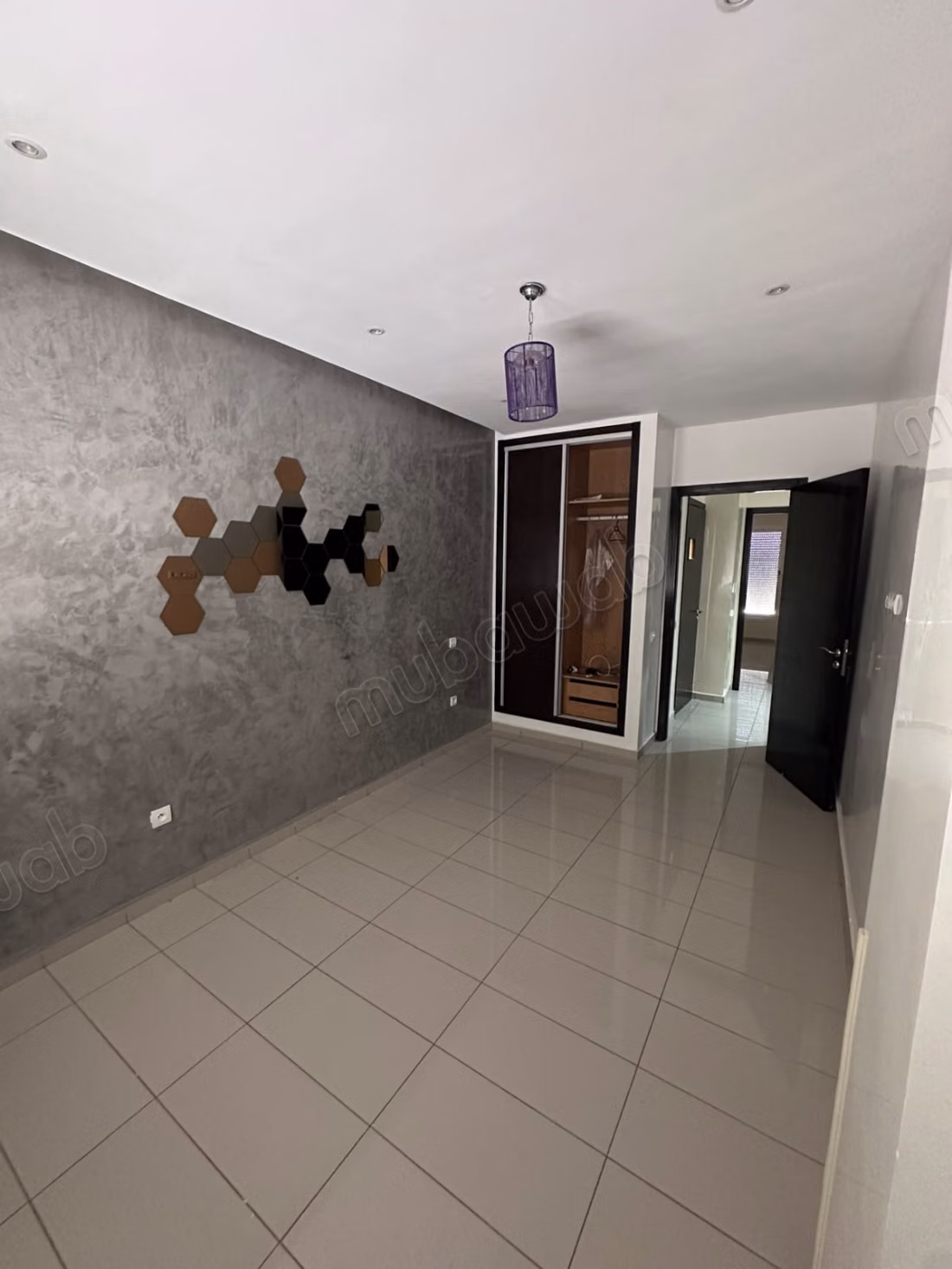 Un bel appartement vide à louer 
Mimosas kénitra