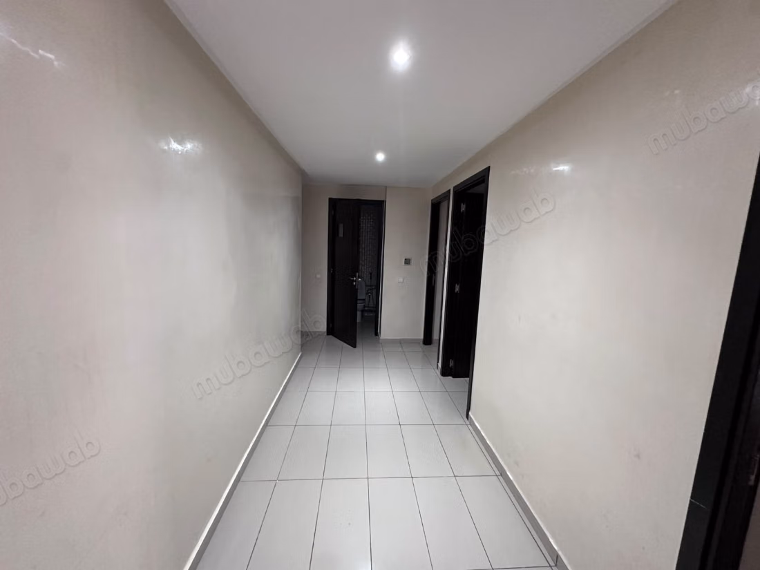 Un bel appartement vide à louer 
Mimosas kénitra