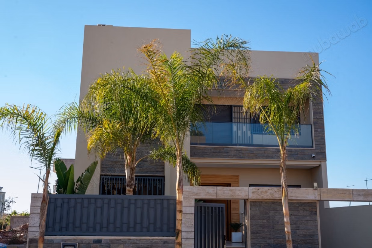 Villa for sale furnished with pool in Chrifia
