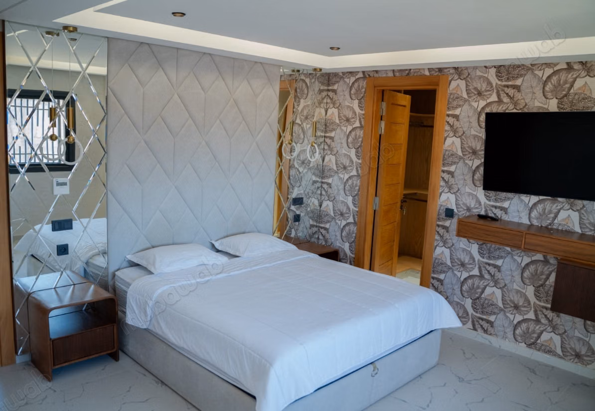 Villa for sale furnished with pool in Chrifia
