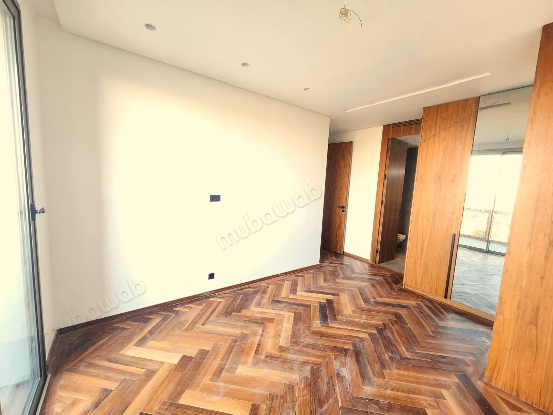 Beautiful apartment for rent with a view of CasaAnfa park