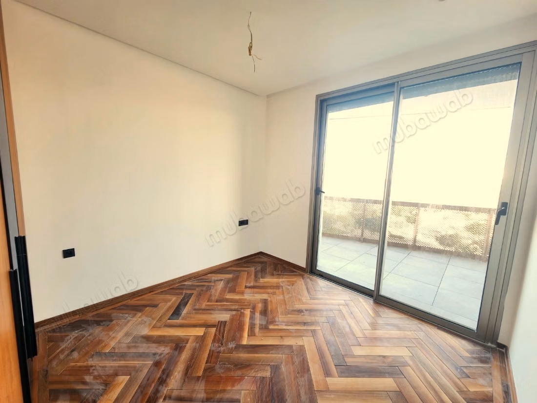 Beautiful apartment for rent with a view of CasaAnfa park