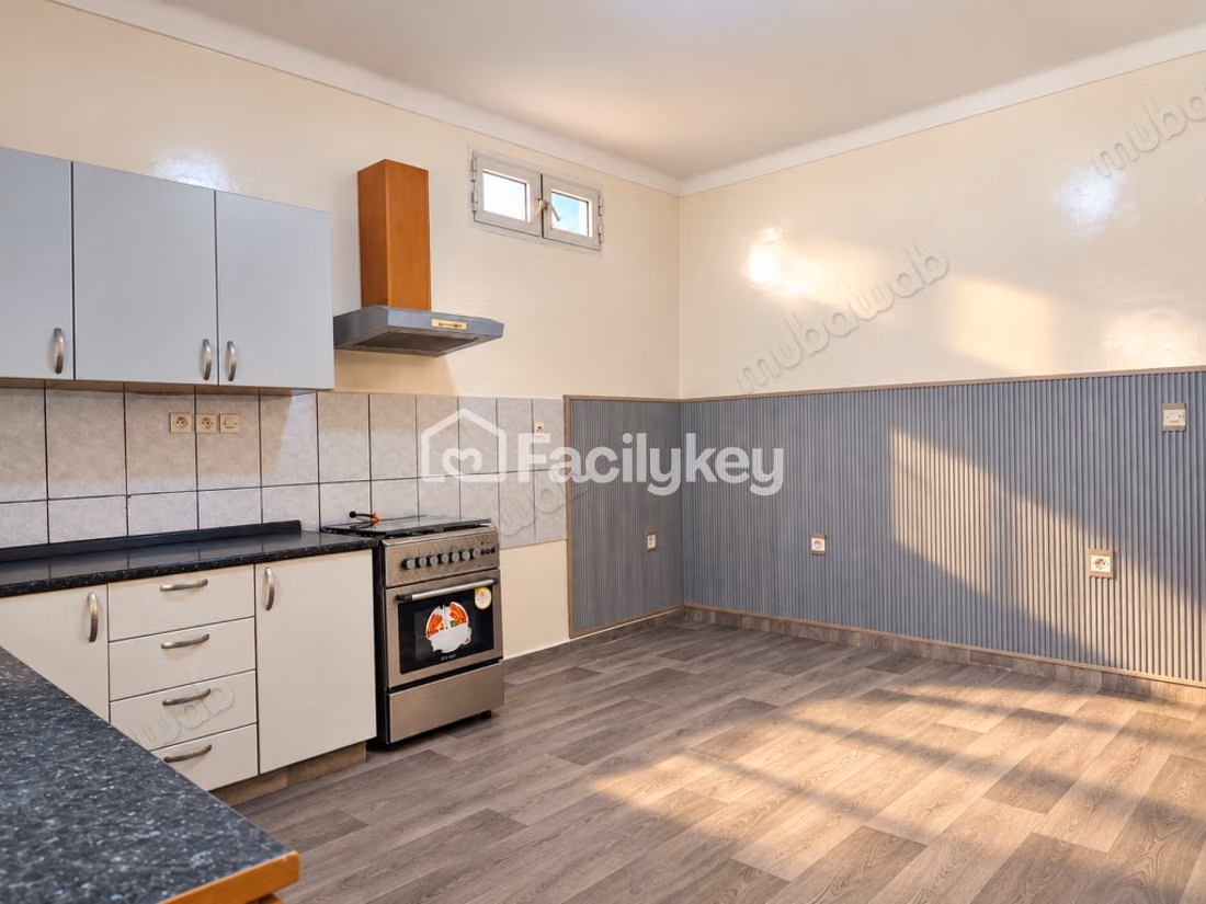 Villa van 200 m² in Casablanca