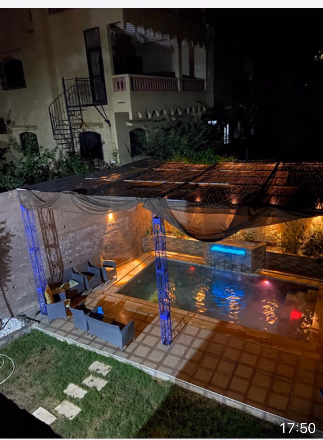 Prachtige villa te koop in Ourika. 6 mooie kamers. Gemeubileerd