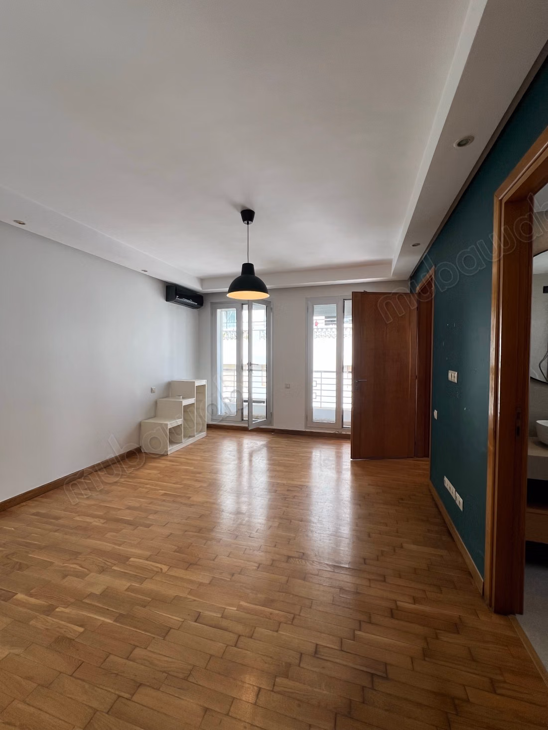 Prachtig appartement te huur in de Gouden Driehoek. 4 mooie kamers