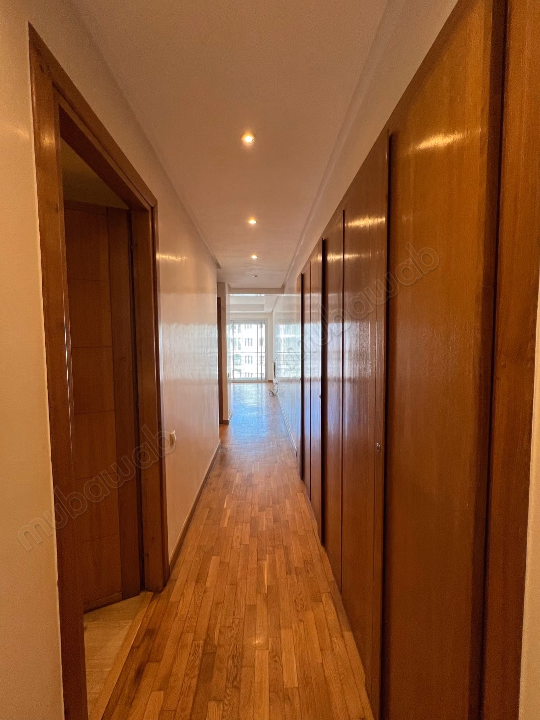 Prachtig appartement te huur in de Gouden Driehoek. 4 mooie kamers