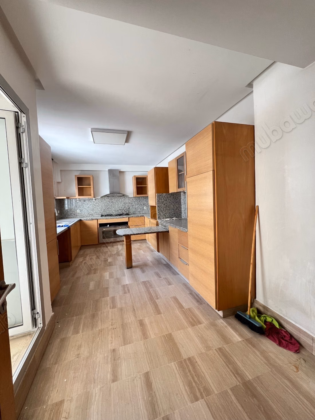Prachtig appartement te huur in de Gouden Driehoek. 4 mooie kamers