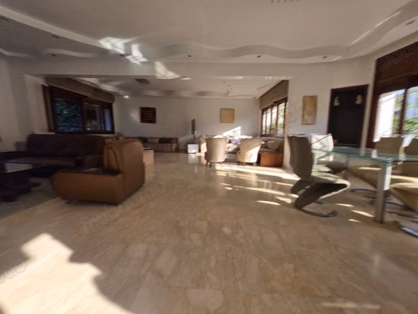 Luxury villa for rent in Ain Diab Extension. Area 430 m². Reinforced door, Moroccan living room