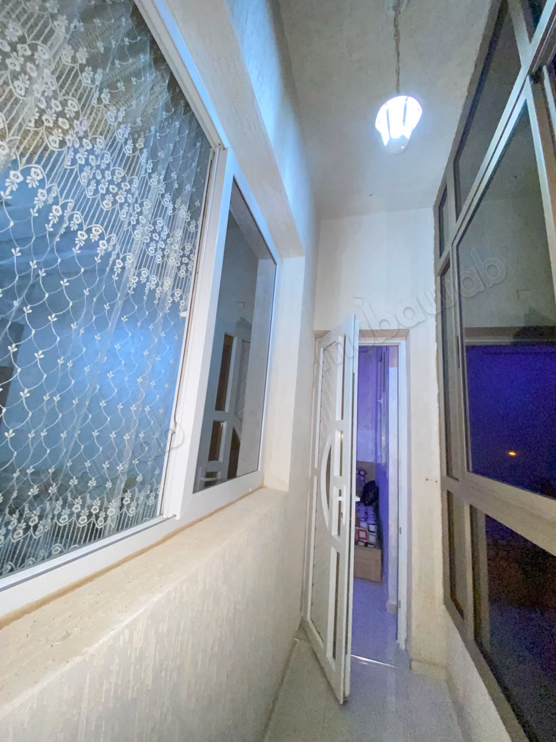 Appartamento molto bello in affitto a Hay Mohammadi. Superficie totale di 70 m². Completamente arredato