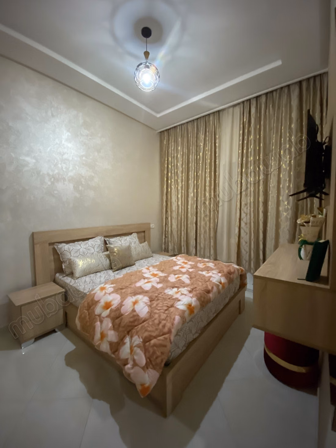 Appartamento molto bello in affitto a Hay Mohammadi. Superficie totale di 70 m². Completamente arredato