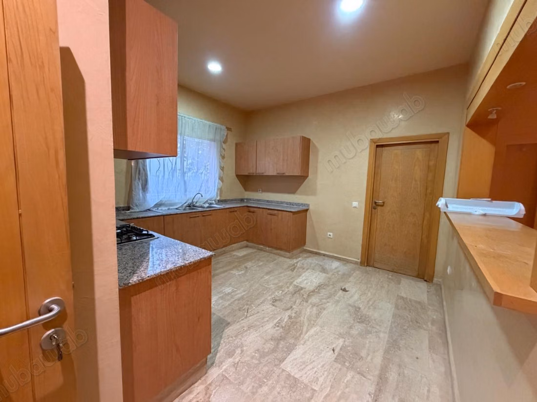 Stunning house for sale on Immouzer Road. 3 bedrooms. Well-furnished