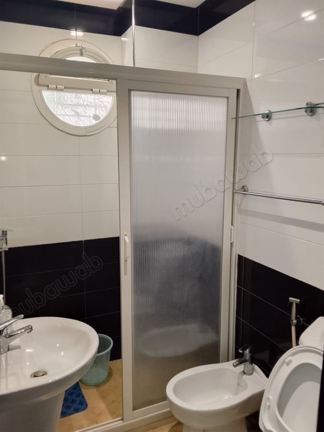 Bellissimo appartamento in affitto a Souissi. 2 belle camere. Ben arredato