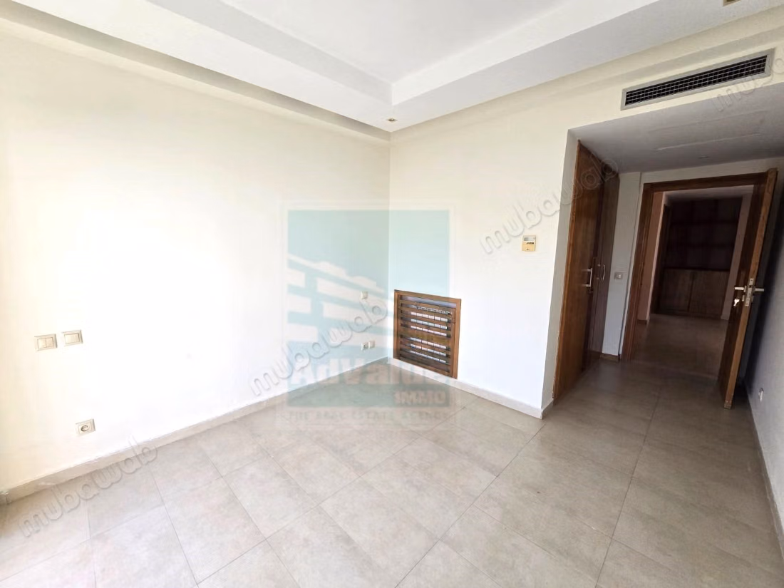 DL. 1035: Villa contemporaine au quartier Oasis