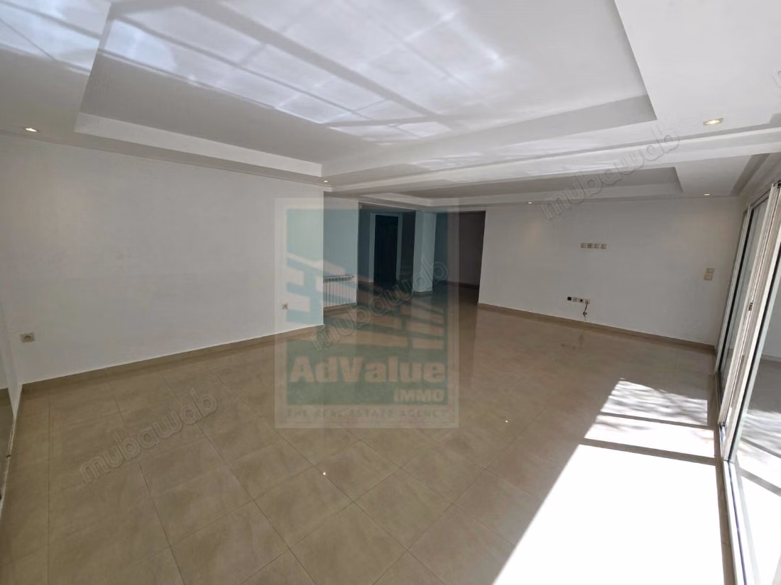 DL. 1035: Villa contemporaine au quartier Oasis