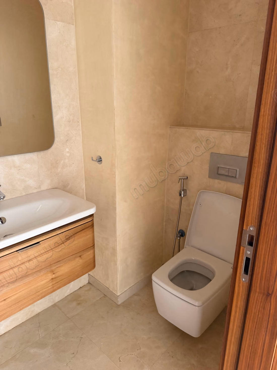 Rent this apartment in Souissi. 3 bedrooms. Concierge and pool