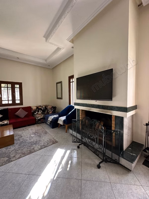 Villa with two facades for sale in Riyad of 800 m²