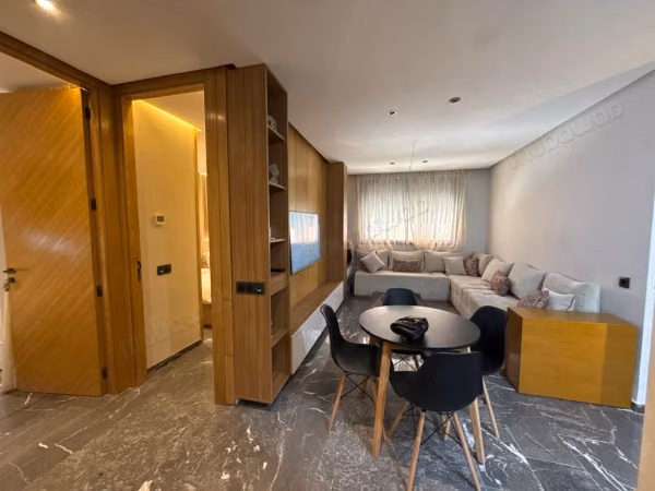 Apartment for rent on Casablanca Road. 2 great rooms. Furnished