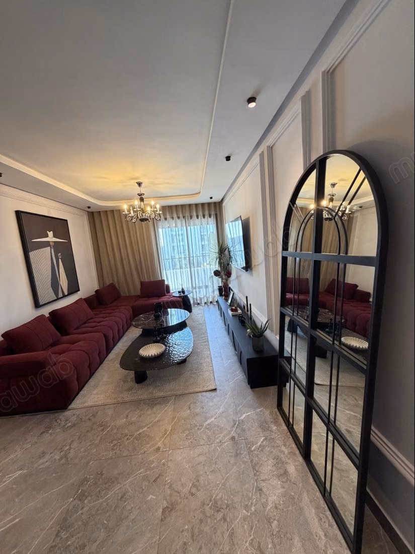 Vente d'un bel appartement à Casablanca Finance City. 1 Pièce. Bien meublé