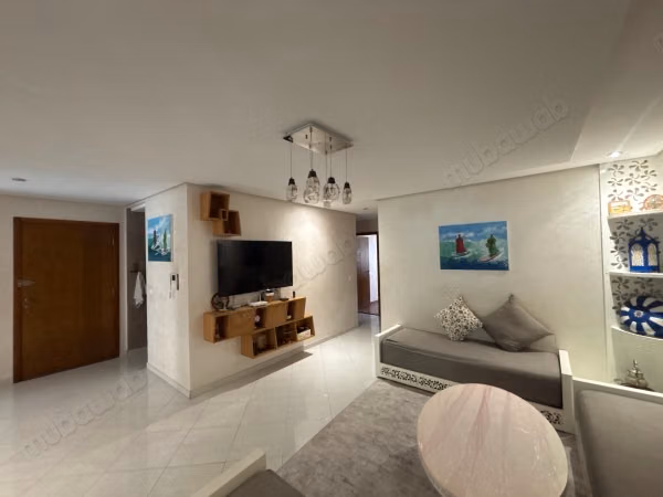Apartamento de lujo en venta en La Ville Haute. 5 habitaciones. Amueblado