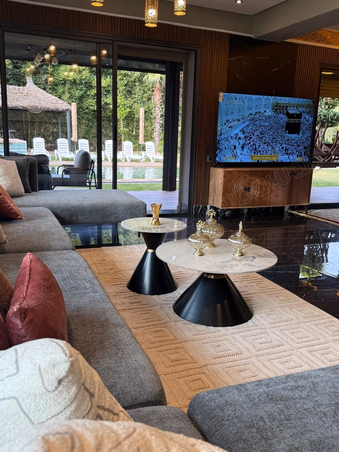 Villa de prestigio en alquiler - a largo plazo