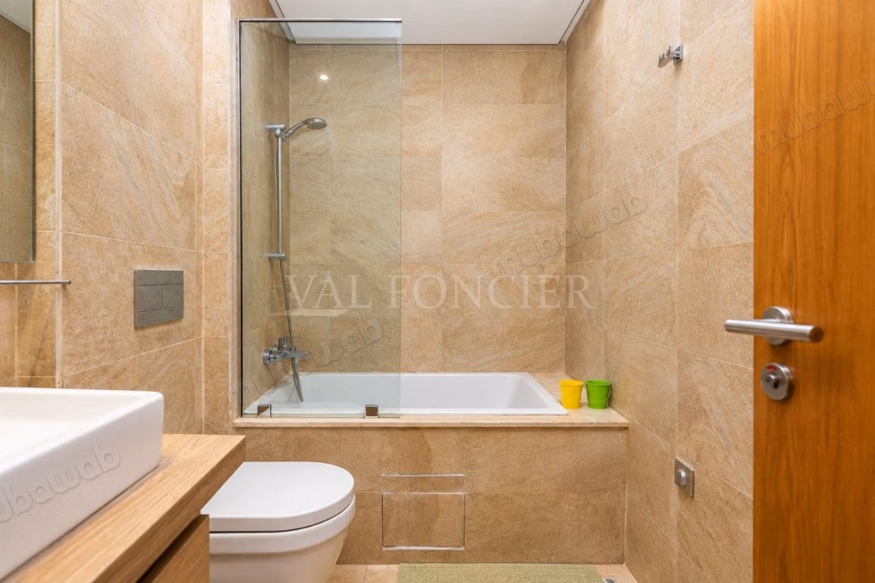 Affitto Appartamento arredato 3 camere con terrazza e vista mare Corniche, Casablanca