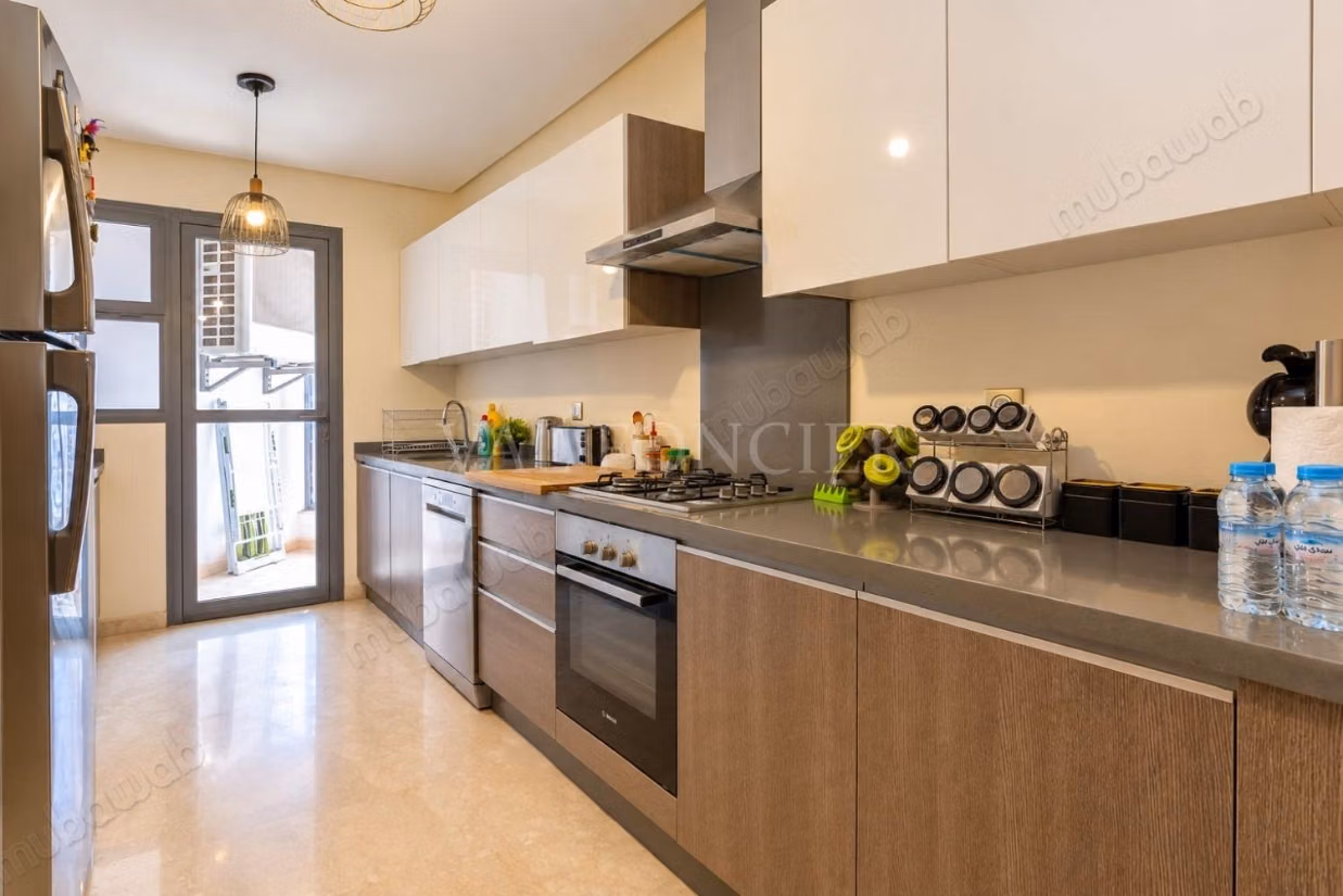 Affitto Appartamento arredato 3 camere con terrazza e vista mare Corniche, Casablanca