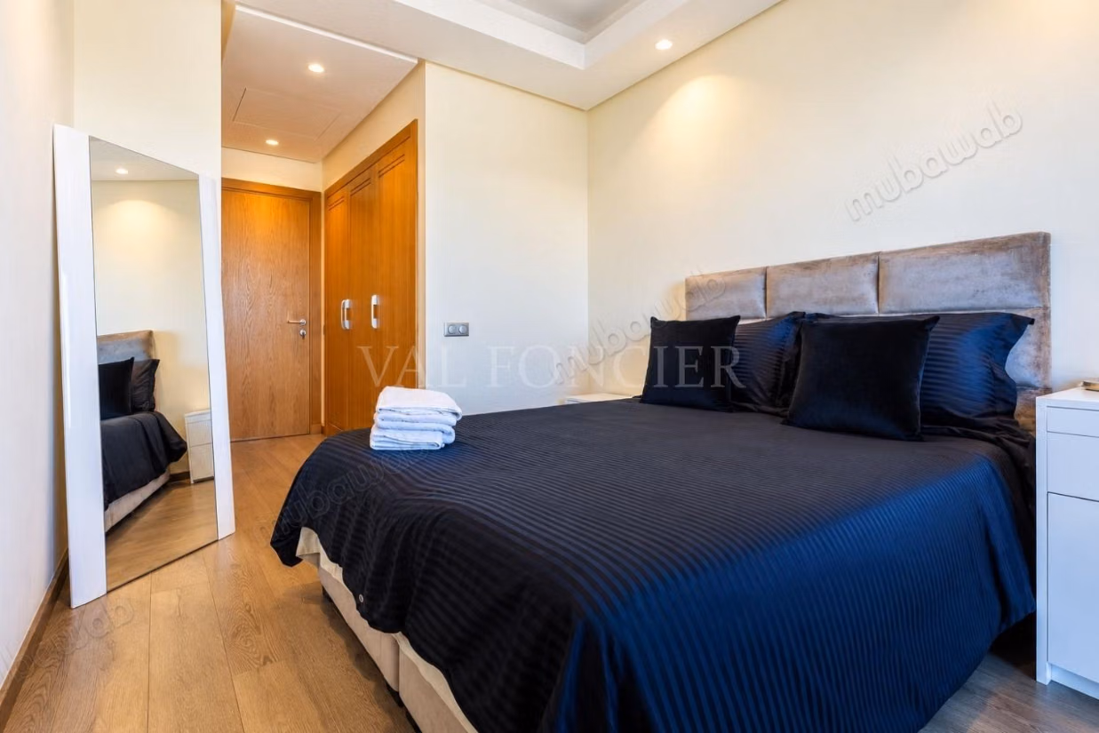 Affitto Appartamento arredato 3 camere con terrazza e vista mare Corniche, Casablanca