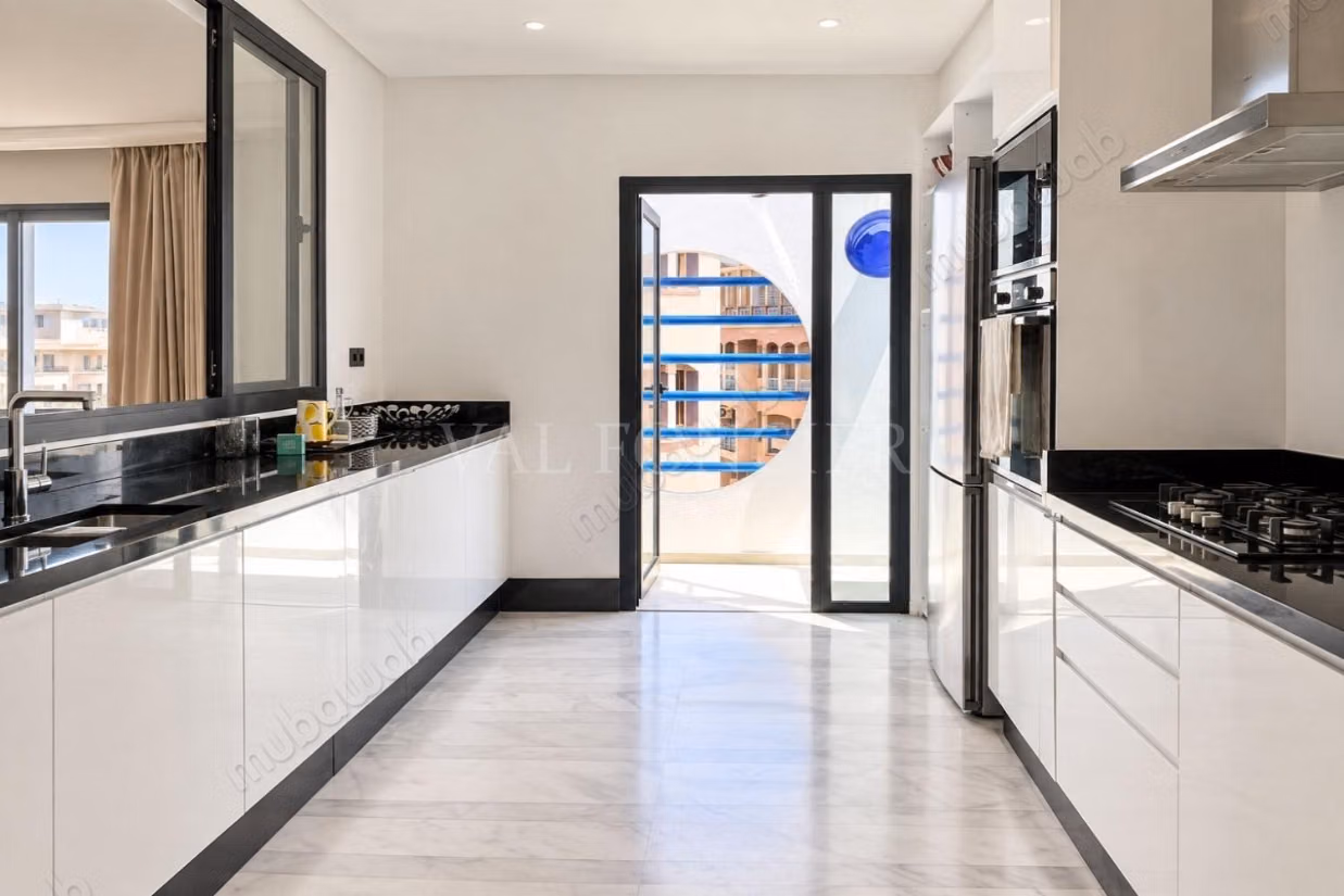 Location Duplex meublé 220m2 3chambres avec terrasses Triangle d’Or, Casablanca