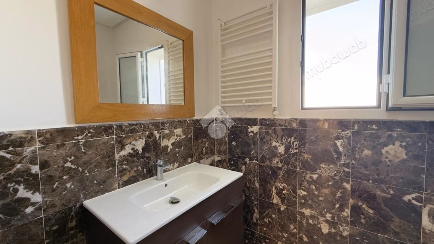Semi-detached villa for sale