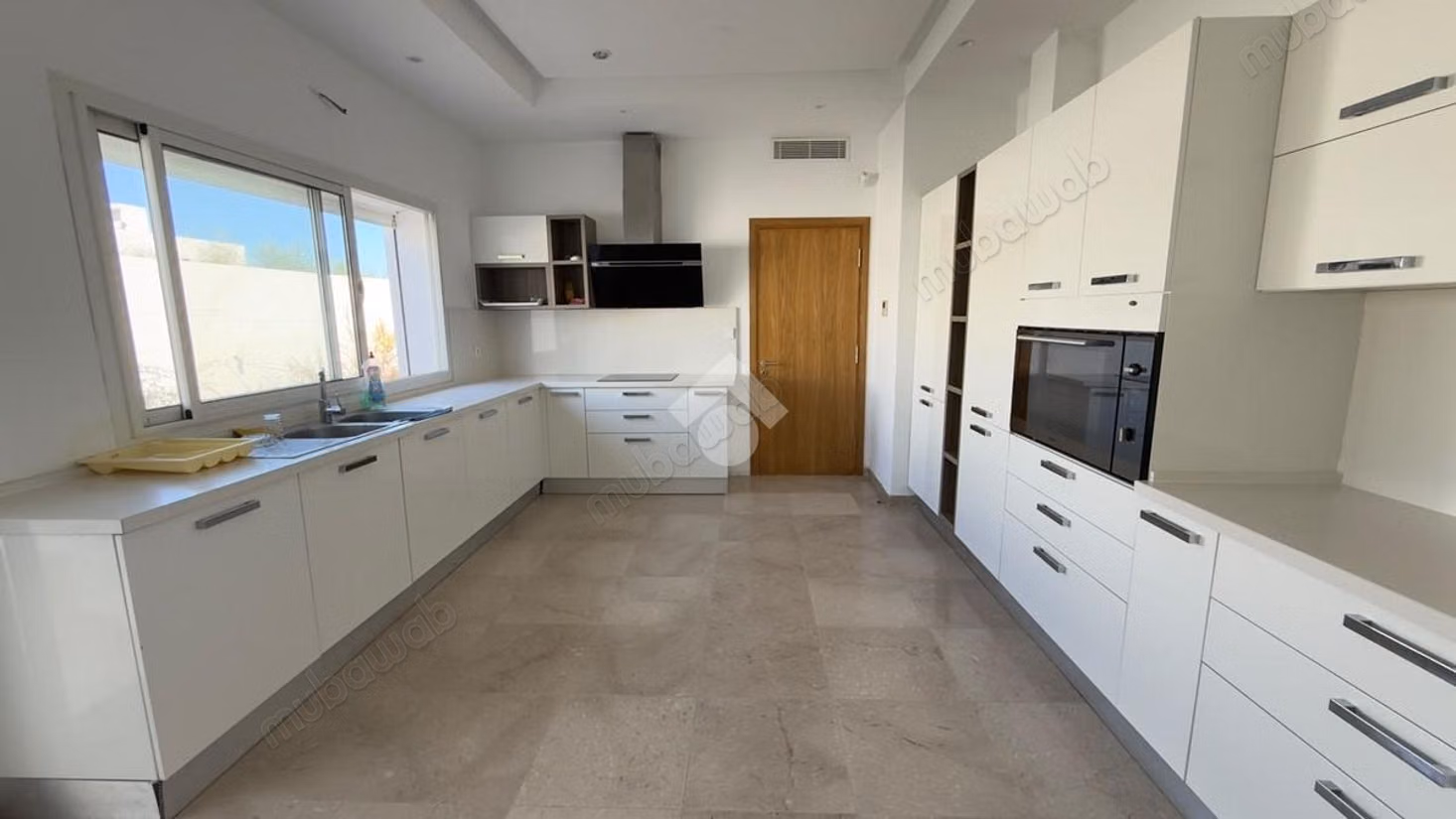 Semi-detached villa for sale