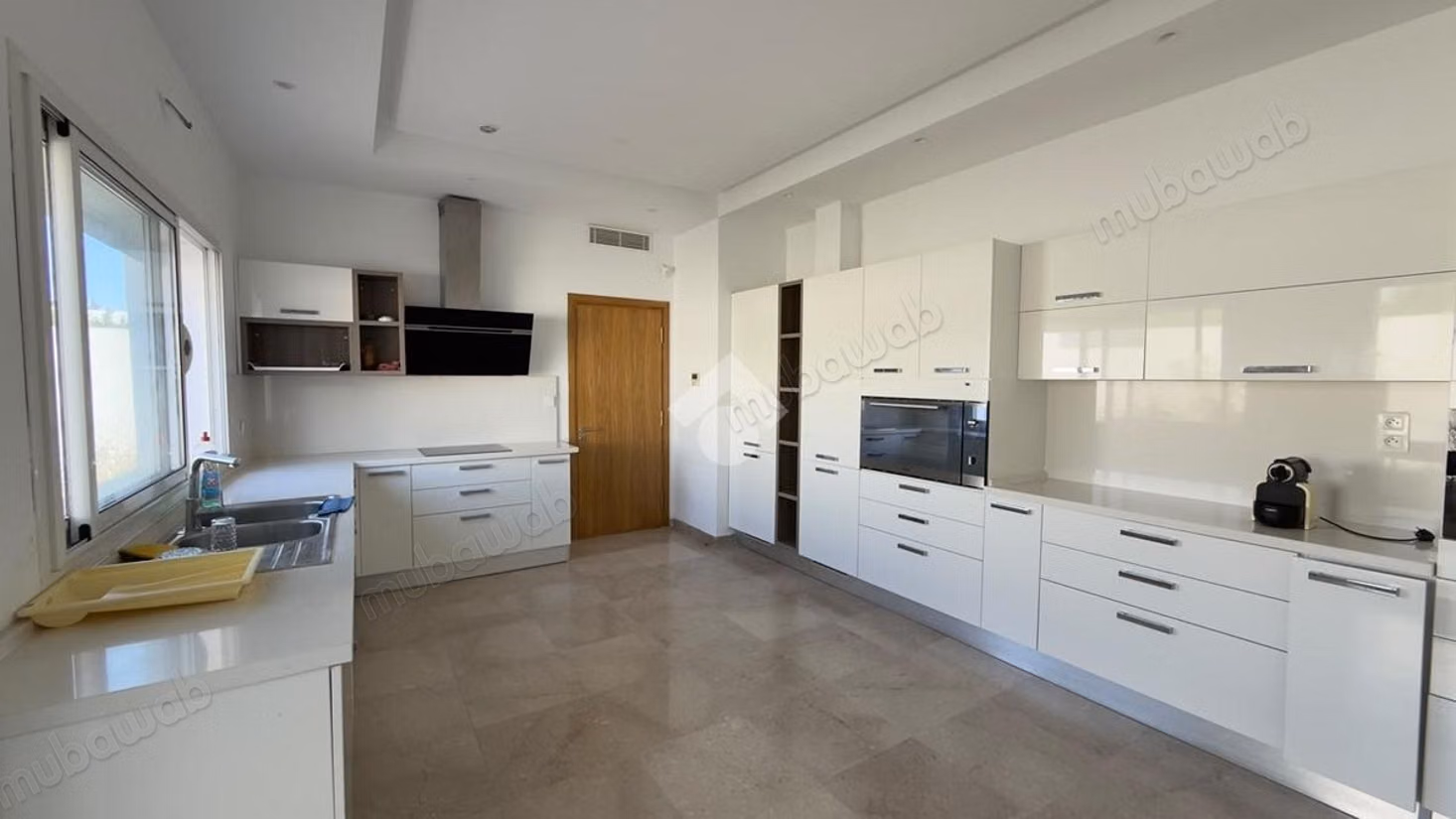 Semi-detached villa for sale