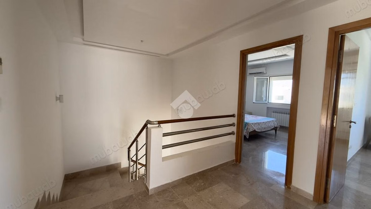 Semi-detached villa for sale