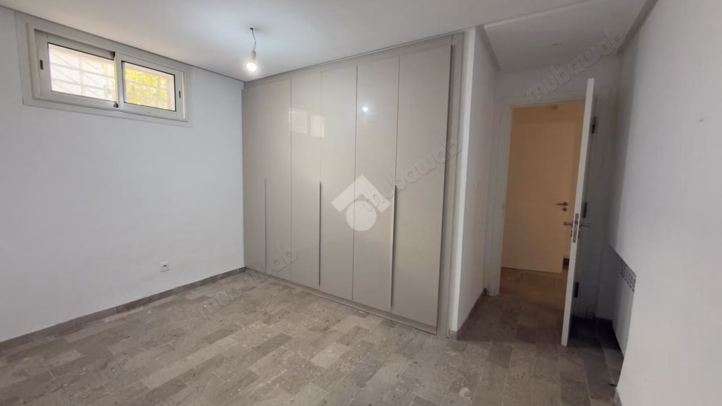 Semi-detached villa for sale