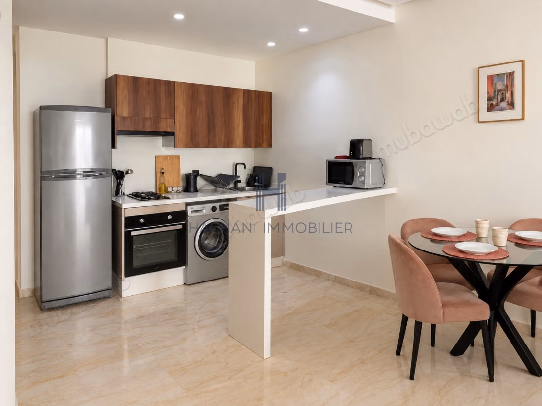 Apartment for sale in Bourgogne Ouest. 2 large rooms. Well furnished