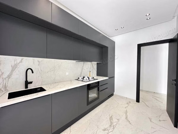 For rent S1 very high standard in Ain Zaghouan North
