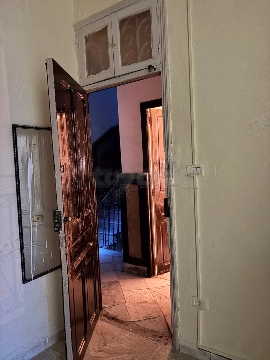 In vendita appartamento S1 nel centro città, Tunisi