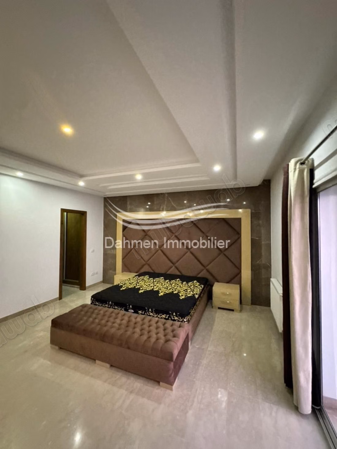 Un jolipenthouseavec piscine s4 à louer a sahloul