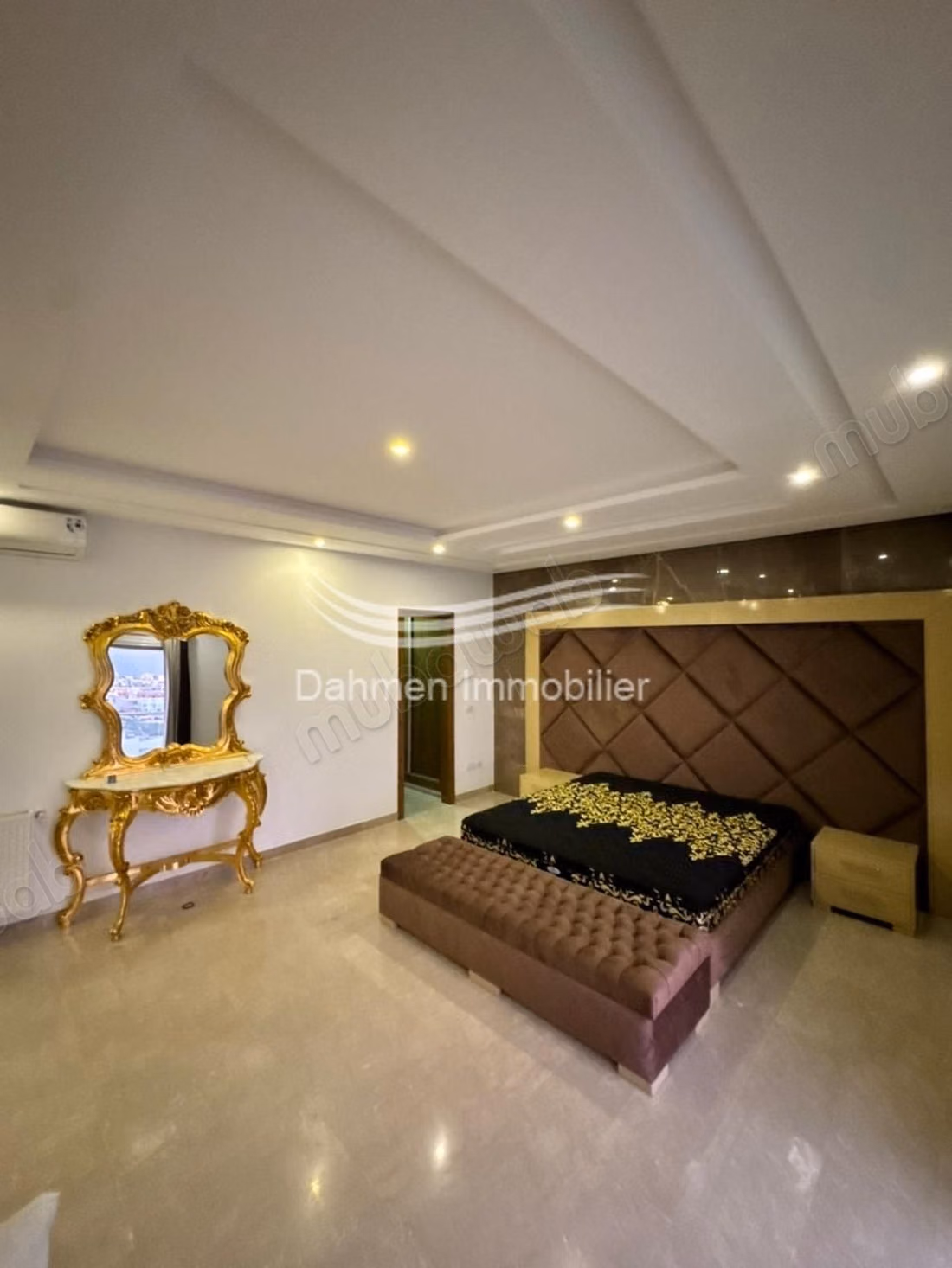 Un jolipenthouseavec piscine s4 à louer a sahloul