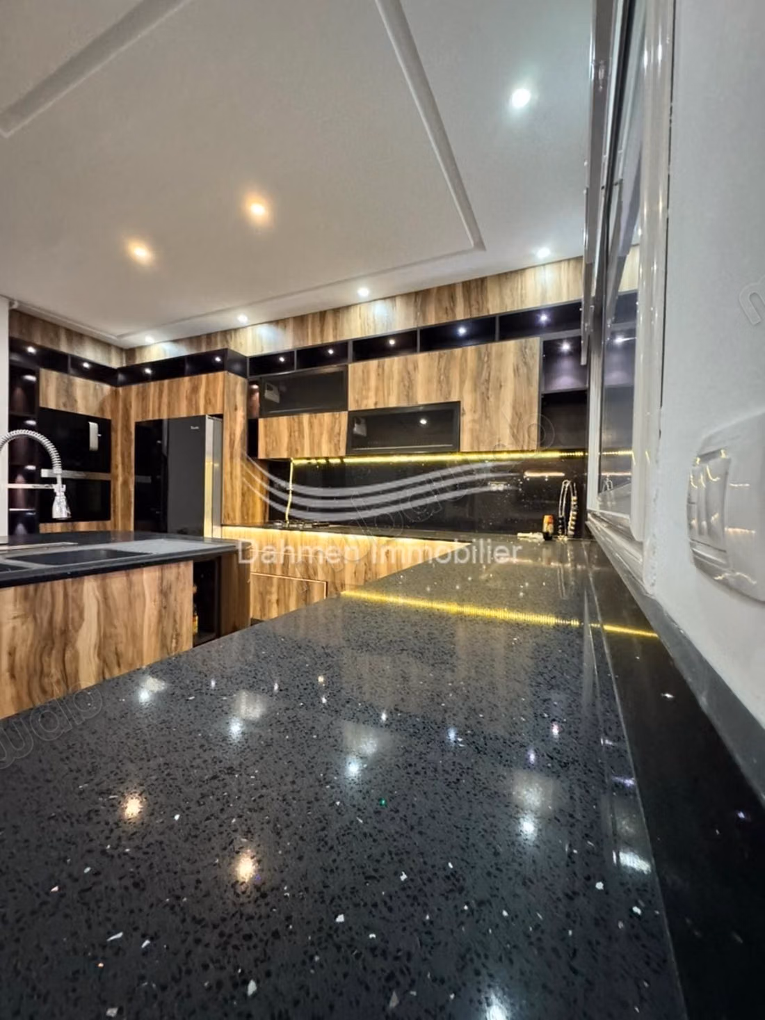 Un jolipenthouseavec piscine s4 à louer a sahloul